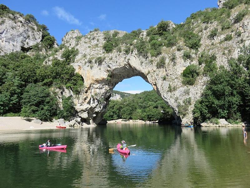 Gite Esprit Colibri Pont-Saint-Esprit Exteriér fotografie